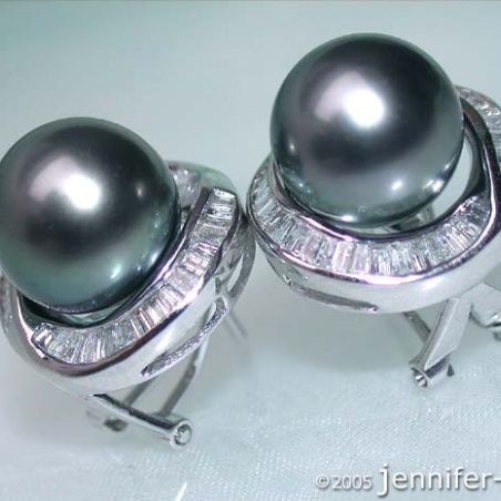 Tahitiperlen Ohrstecker mit Diamanten