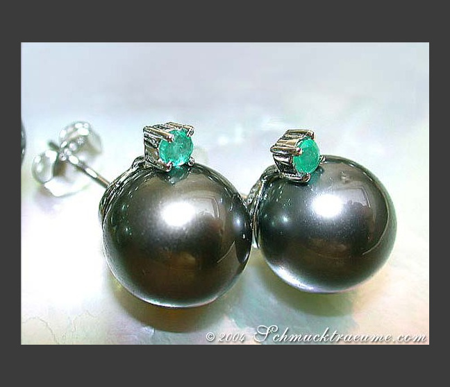 Attractive Tahitian Pearl Studs with Emeralds Attractive Tahitian Pearl Studs with Emeralds