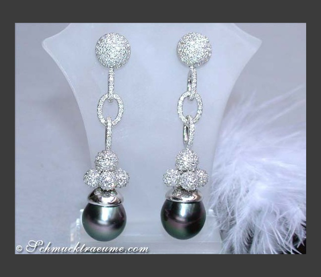 Exclusive Tahitian Pearl Dangling Earrings with Diamonds Exclusive Tahitian Pearl Dangling Earrings with Diamonds