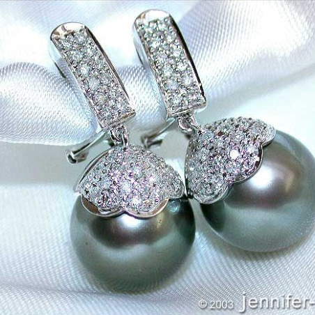 Stately Tahitian Pearl Diamond Earrings in White gold