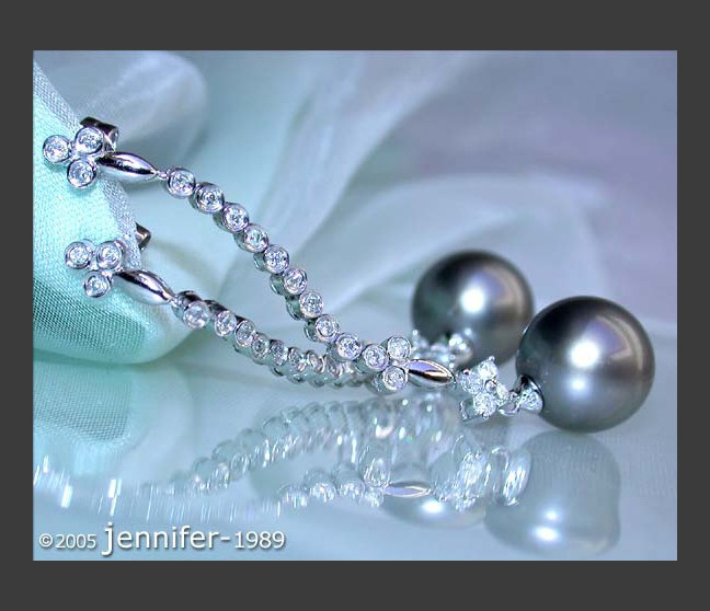 Extra long Tahitian Pearl Dangling Earrings with Diamonds Extra long Tahitian Pearl Dangling Earrings with Diamonds