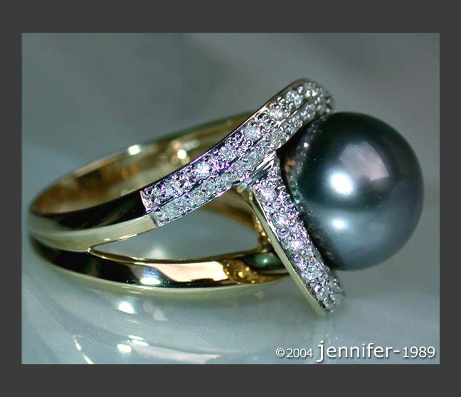 Classy Tahitian Pearl Diamond Ring Classy Tahitian Pearl Diamond Ring