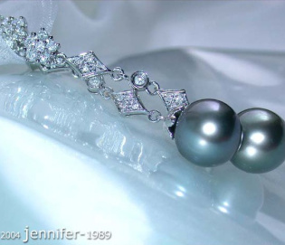 Precious Art Déco Inspired Tahitian Pearl Earrings