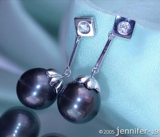 Enchanting Tahitian Pearl Earrings with Diamonds