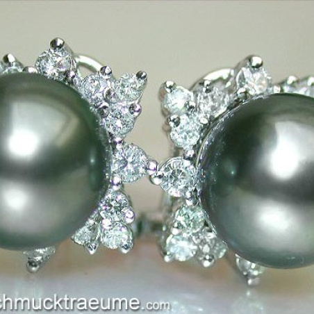 Pretty "Star" Studs with Tahitian Pearls & Diamonds
