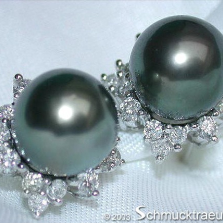 Pretty "Star" Studs with Tahitian Pearls & Diamonds