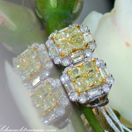 Gorgeous Yellow Diamond Stud Earrings