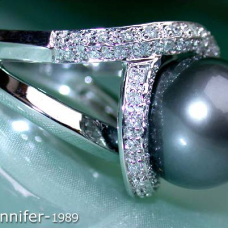 Stunning Tahitian Pearl Diamond Ring