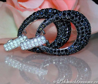 Attractive Black & White Diamond Earrings