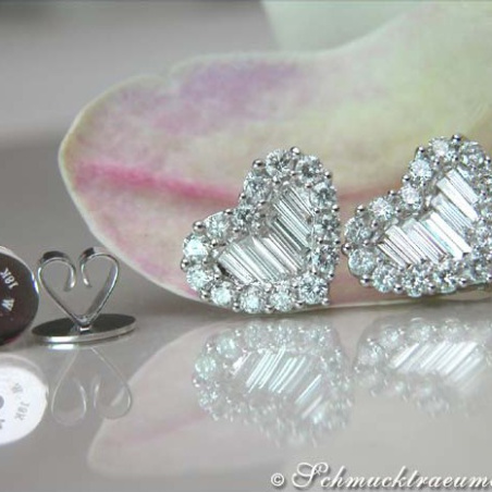 Pretty Diamond Heart Stud Earrings