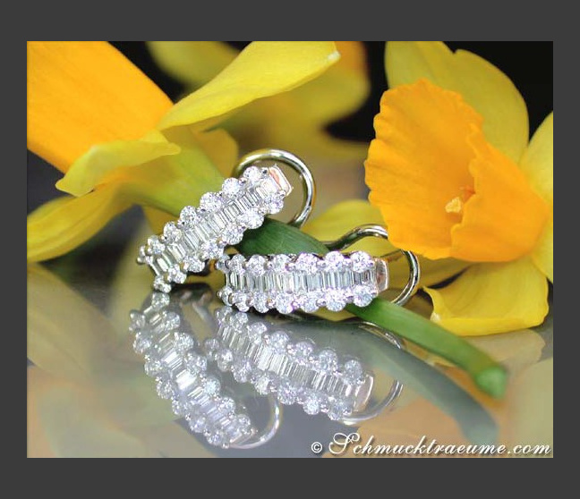 Beautiful Diamond Earrings in White gold 18k Beautiful Diamond Earrings in White gold 18k