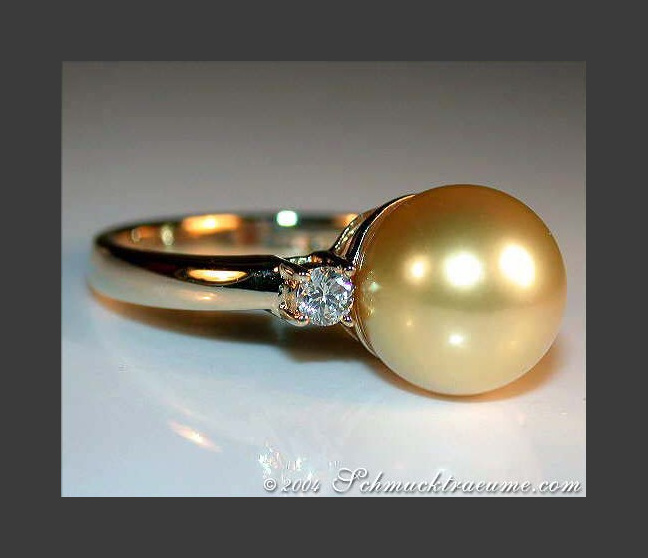 Precious Golden Southsea Pearl Ring with Diamonds Precious Golden Southsea Pearl Ring with Diamonds