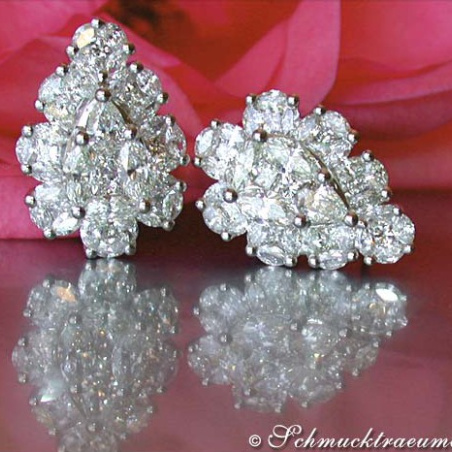 Unique Pear Shaped Diamond Earrings (Illusion Design)