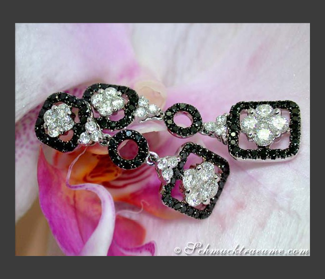 Unique Hanging Earrings with Black & White Diamonds Unique Hanging Earrings with Black & White Diamonds