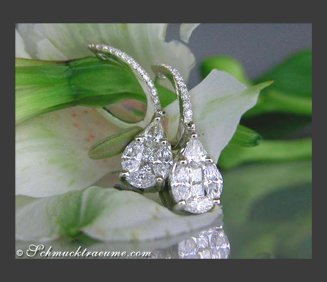 Noble Illusion Design Diamond Teardrop Earrings Noble Illusion Design Diamond Teardrop Earrings