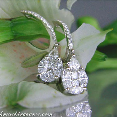 Noble Illusion Design Diamond Teardrop Earrings
