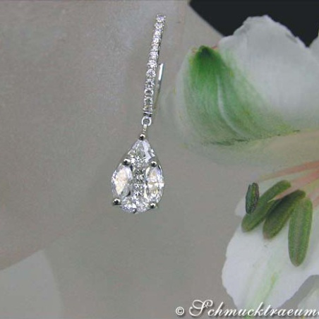 Noble Illusion Design Diamond Teardrop Earrings