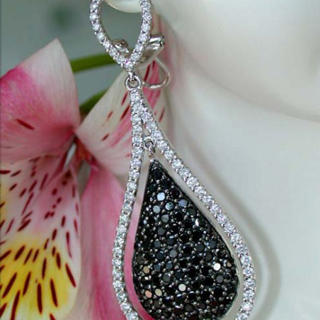 Beautiful Black & White Diamond Dangling Earrings