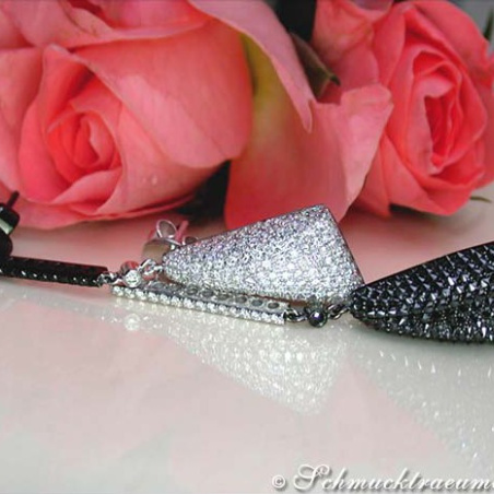 Impressive Black & White Diamond Dangling Earrings