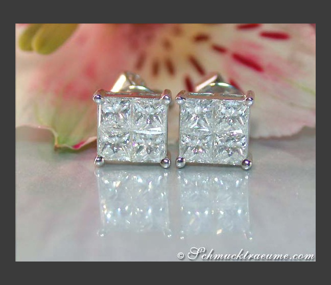 Finest Princess Diamond Stud Earrings (1,22 ct.) Finest Princess Diamond Stud Earrings (1,22 ct.)