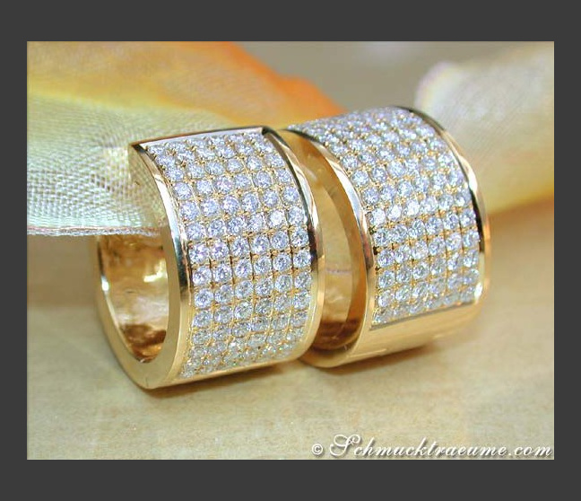 Exquisite Diamond Hoop Earrings in Yellow gold 18k Exquisite Diamond Hoop Earrings in Yellow gold 18k