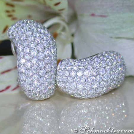Wavy Diamond Earrings