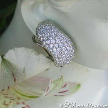 Wavy Diamond Earrings