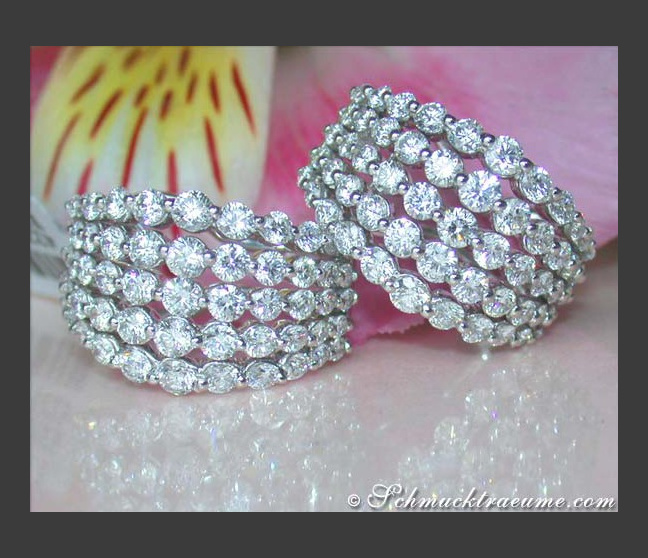 High-end Diamond Earrings (4,34 ct.) High-end Diamond Earrings (4,34 ct.)