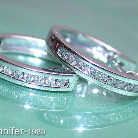 Cute Diamond Hoop Earrings in White gold 14k