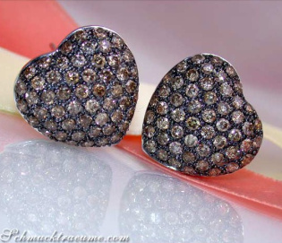 Feminine Heart Earrings with Brown Diamonds