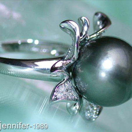 Feminine Tahitian Pearl Diamond Blossom Ring