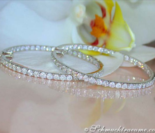 Huge Diamond Hoops (Ø 55 mm - 8,77 ct.)