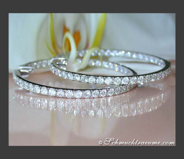 Huge Diamond Hoops (7,10 ct. - Ø 50 mm) Huge Diamond Hoops (7,10 ct. - Ø 50 mm)