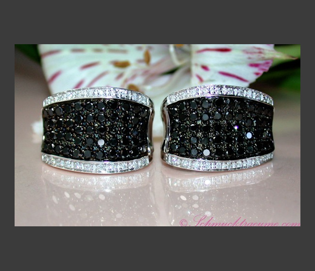 Stately Black & White Diamond Earrings Stately Black & White Diamond Earrings