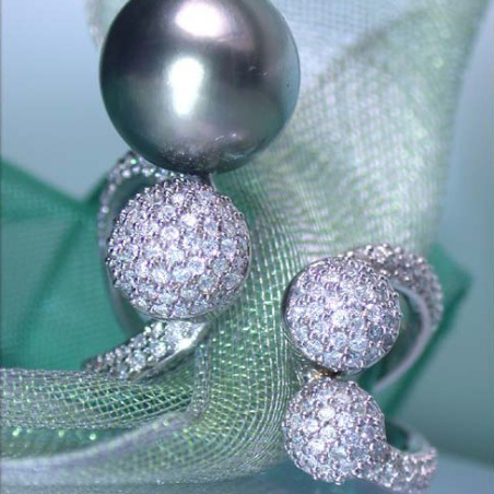 Tahitiperle Ring mit Diamanten
