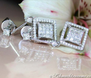 Extravagant Diamond Dangling Earrings (Square Style)