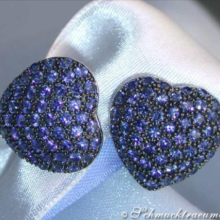 Pretty Sapphire Heart Earrings