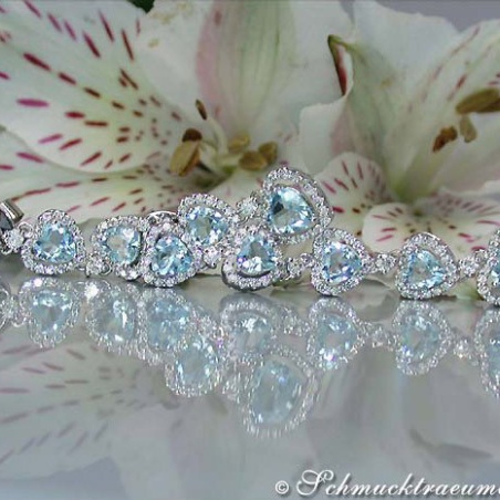 Glorious Dangling Earrings with Aquamarine Hearts