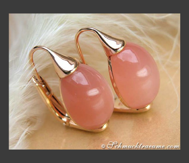 Terrific Moonstone Earrings Terrific Moonstone Earrings