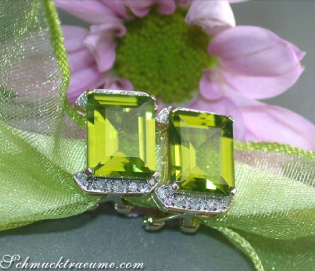 Pretty Peridot Diamond Earrings