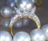 Südseeperle Brillanten Ring im Kragen Design
