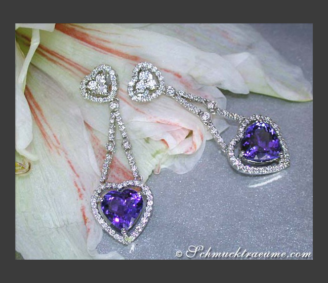 Excellent Tanzanite Heart Earrings with Diamonds Excellent Tanzanite Heart Earrings with Diamonds