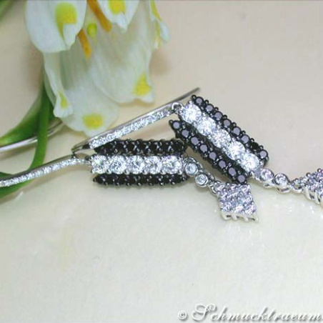 Ohrhänger mit schwarzen Diamanten