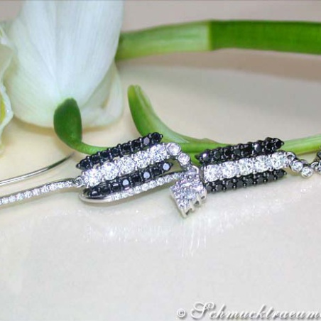Ohrhänger mit schwarzen Diamanten