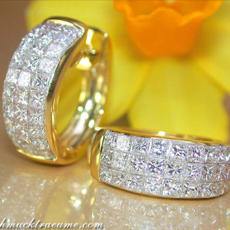 Exclusive Princess Diamond Hoop Earrings in Yellow gold 18k
