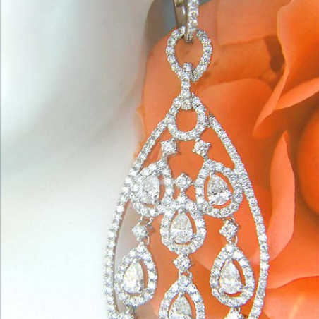 Noble Diamond Dangle Earrings with Pear Shaped Diamonds