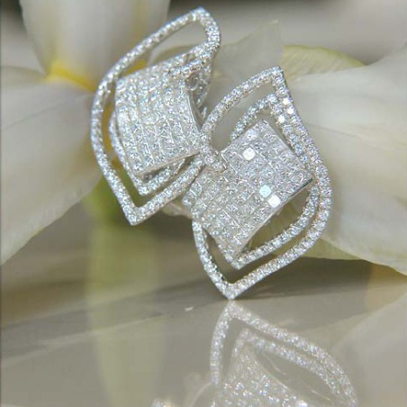 Exclusive Princess Diamond Earrings