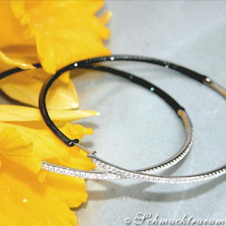 Creolen mit schwarzen Diamanten
