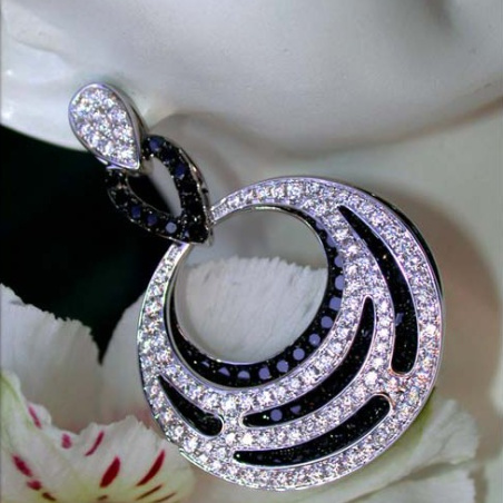 Luxurious Dangling Earrings with Black & White Diamonds