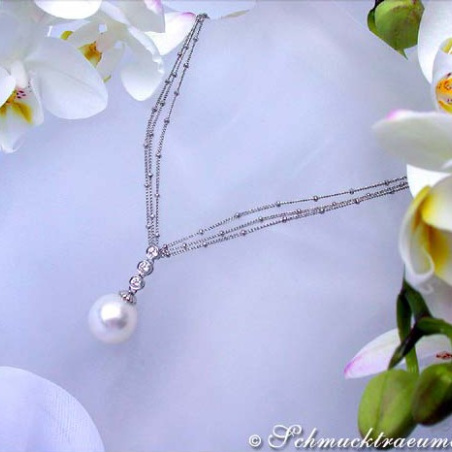 Wonderful Southsea Pearl Necklace with Diamonds